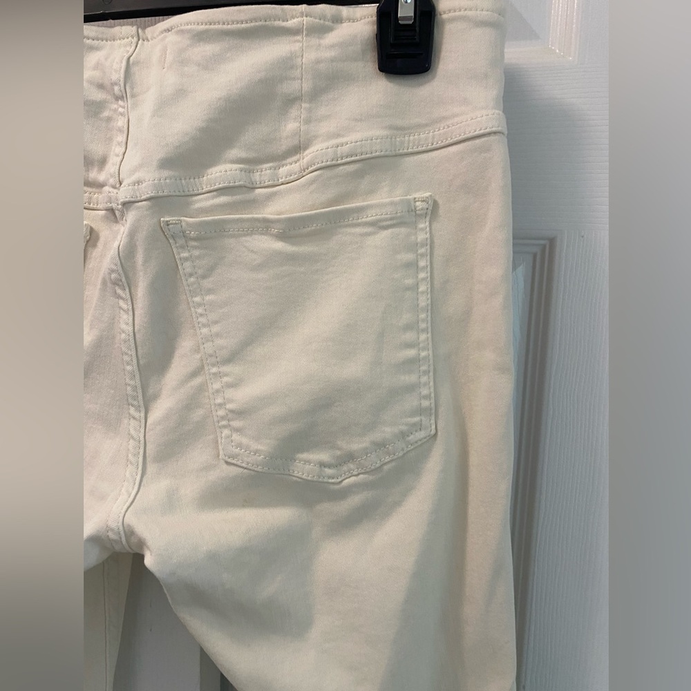 Free People | Penny | Pull-On Bell Bottom Flare Jeans | White | 30 - Picture 9 of 14